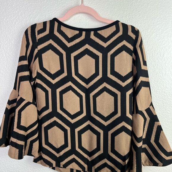 Trina Turk geometric pattern top - Picture 2 of 3